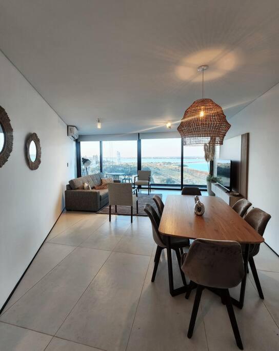 Xxx Apartment Posadas Bagian luar foto